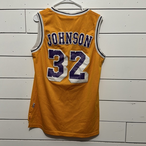 #32 Magic Johnson Jersey - Picture 2 of 6